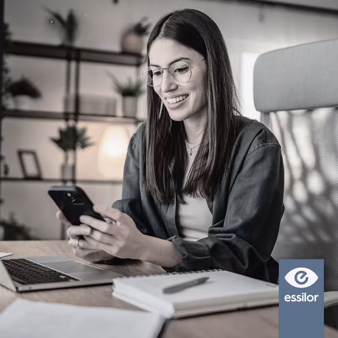 Progresivne naočale izrađene u Optici Ljiljana Sesvete uz WAM 800 i Visioffice X mjerenje